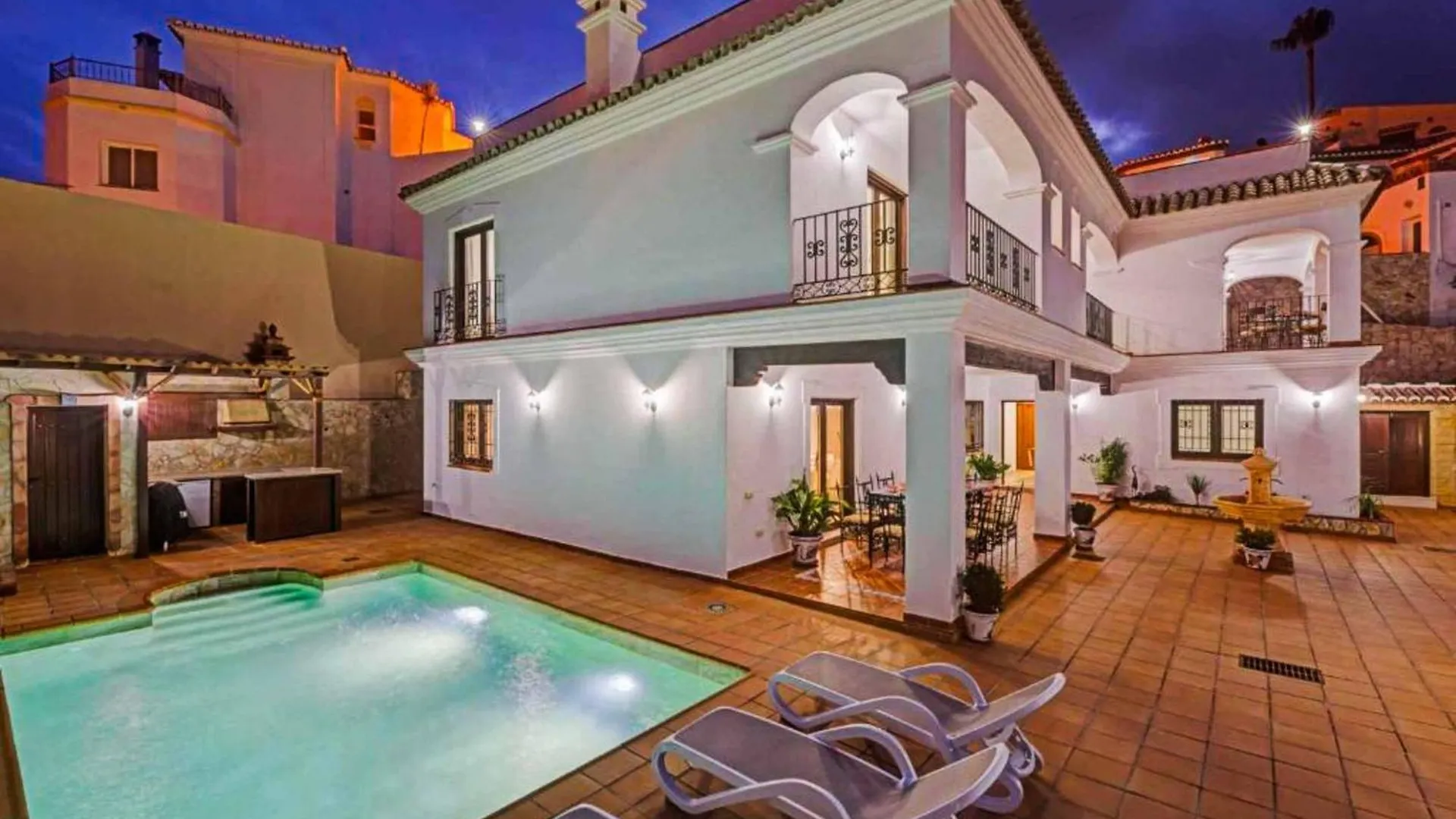 Villa Lara Pinta Nerja