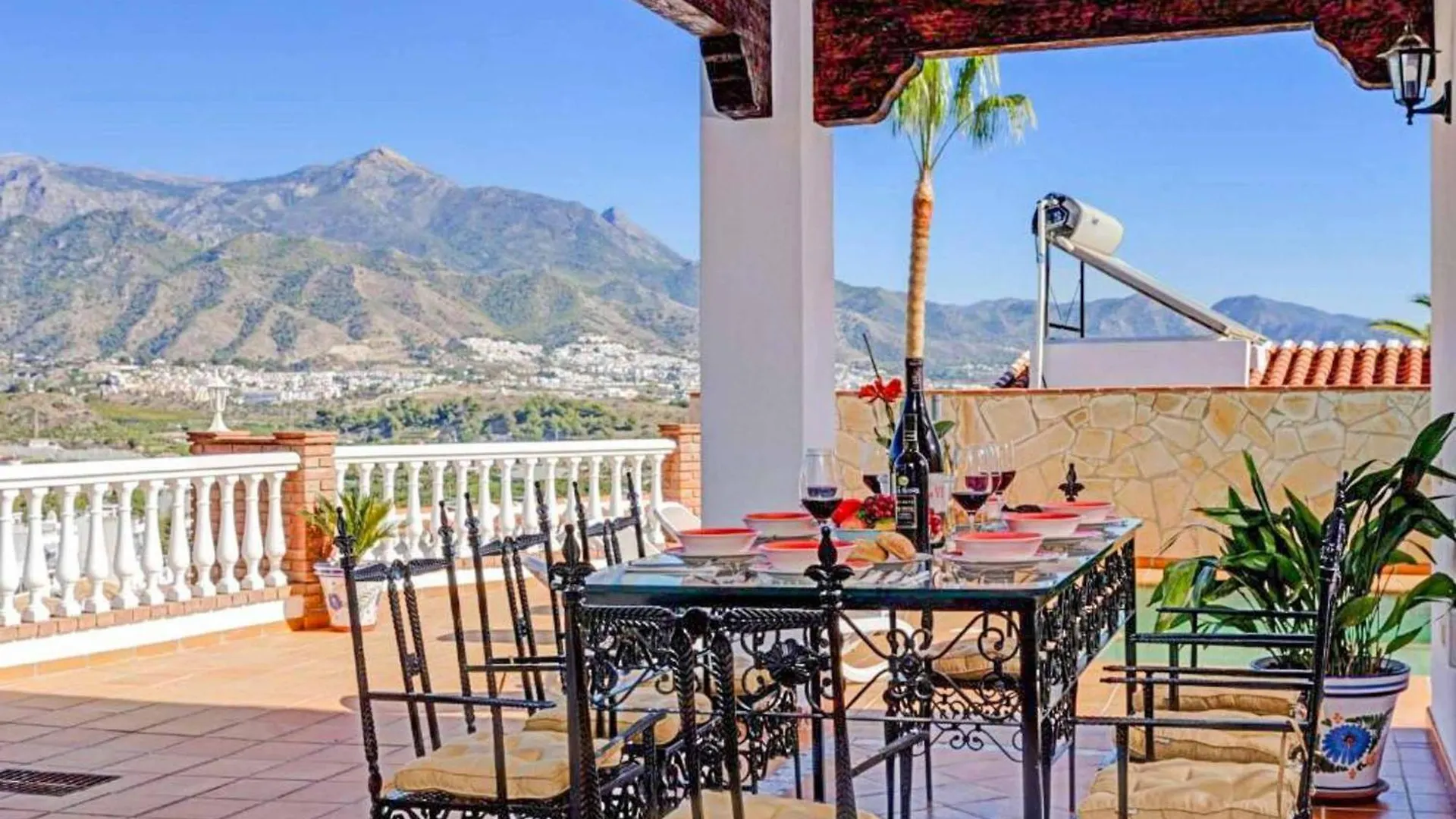 Villa Lara Pinta Nerja
